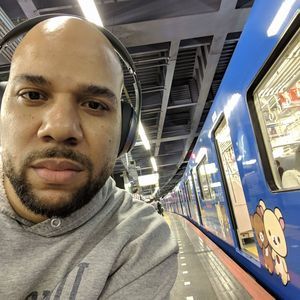 Meet your Posher, Ray